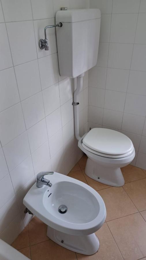 Romiti Apartment Ферара Екстериор снимка